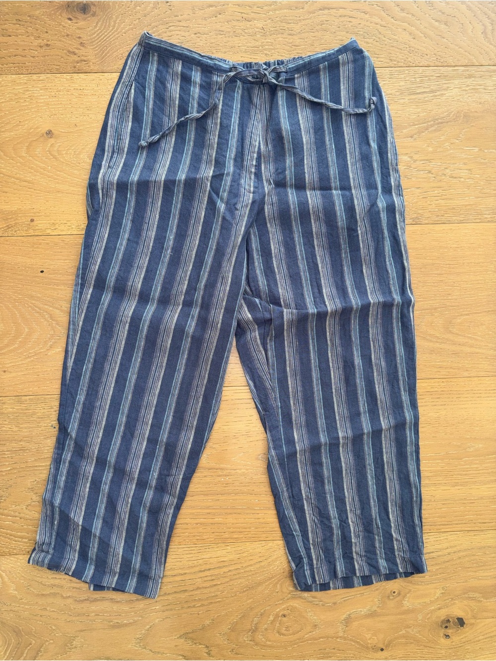 L.L. Bean Blue Striped Lightweight Drawstring Pants